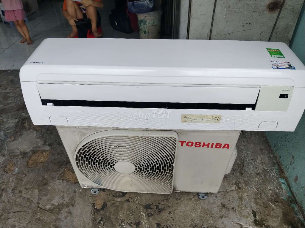 Máy lạnh 2hp toshiba thường. Mua bán Máy lạnh, điều hoà tại Quận 10 Tp Hồ Chí Minh được đăng bởi Phong hình 1