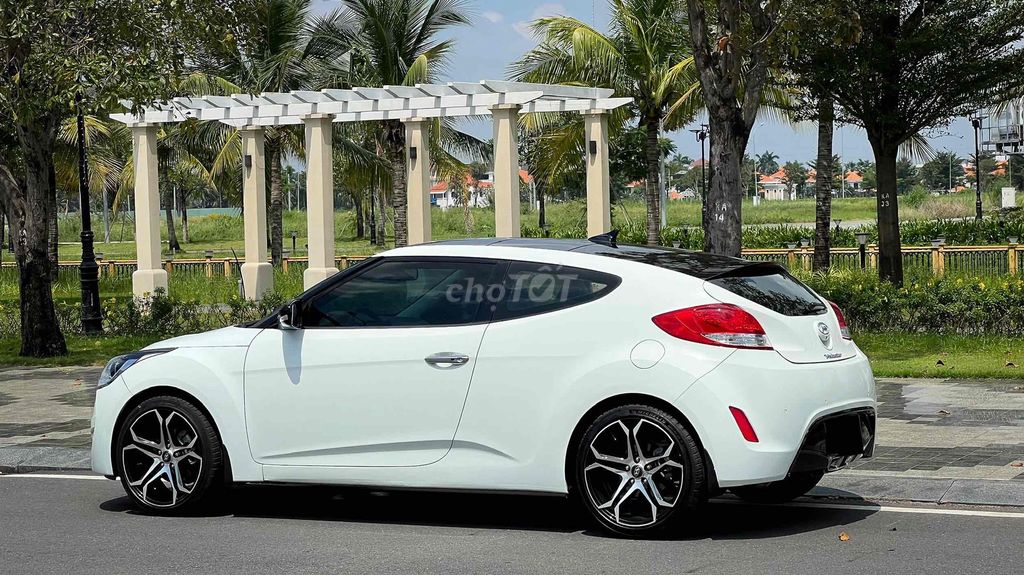 Hyundai Veloster 2011 1.6 GDI AT - 120000 km. Mua bán Ô tô tại Quận 1 Tp Hồ Chí Minh được đăng bởi Phu Nguyen hình 4