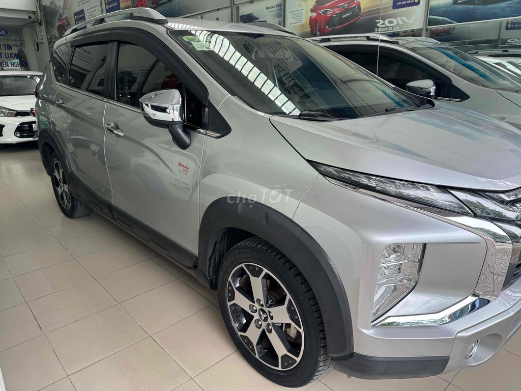 Mitsubishi Xpander Cross 2021 AT - 86000 km. Mua bán Ô tô tại Quận 12 Tp Hồ Chí Minh được đăng bởi Salon Ô tô Hoàng Minh Phát hình 3