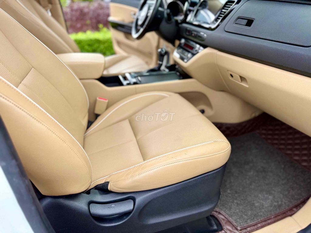 Kia Sedona 2017 bản full dầu - 80000 km Siêu Lướt. Mua bán Ô tô tại Quận 12 Tp Hồ Chí Minh được đăng bởi a trung hình 9