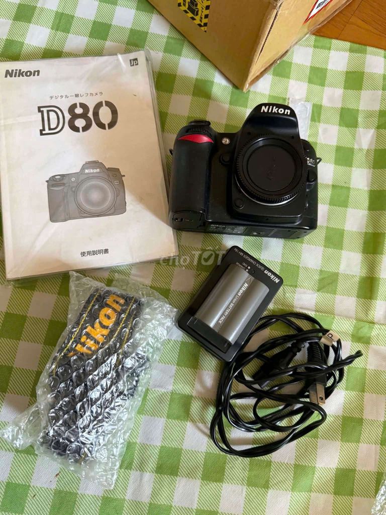 Máy ảnh Nikon D80. Mua bán Máy ảnh, Máy quay tại Thành phố Biên Hòa Đồng Nai được đăng bởi Phạm Bằng hình 1