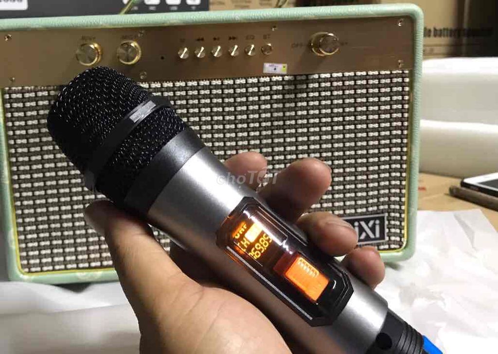 Loa Karaoke bluetooth mini kèm 1 micro kd tại TpVL