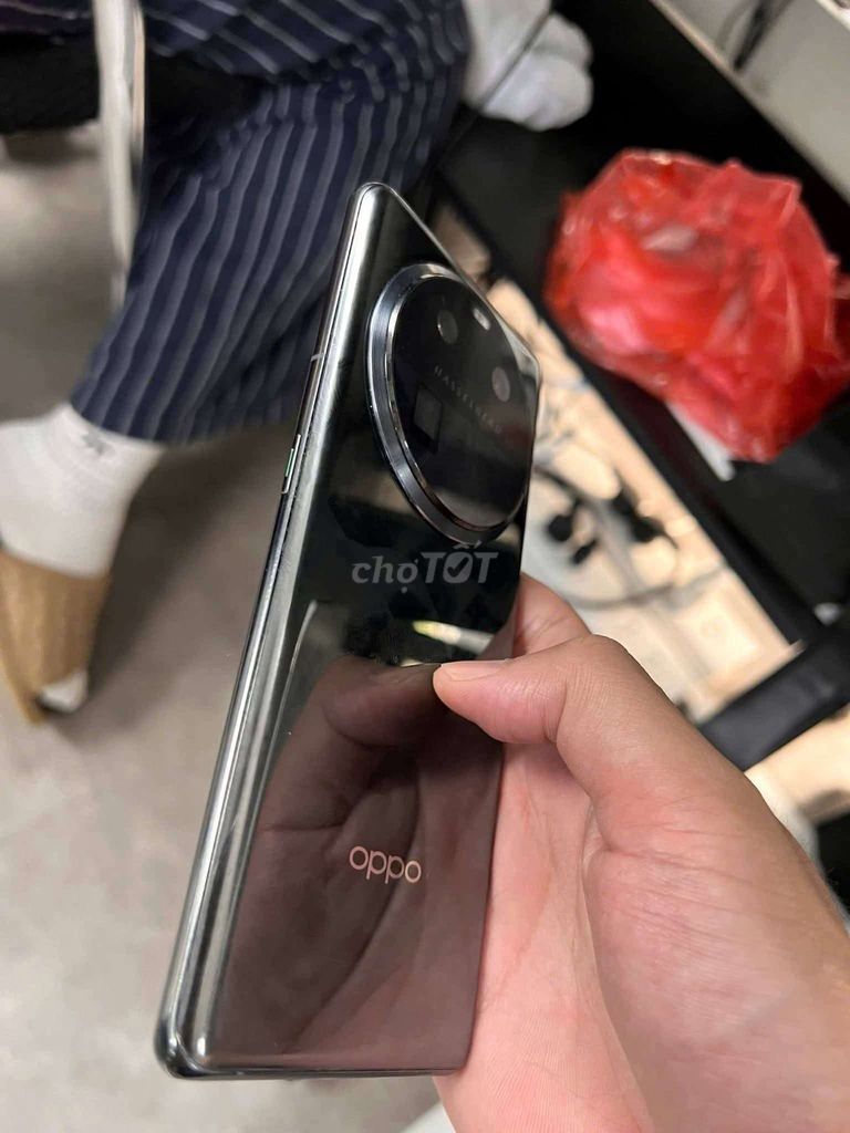 Oppo Find X6 Đen. Mua bán Điện thoại tại Quận Cẩm Lệ Đà Nẵng được đăng bởi sĩ sĩ hình 1