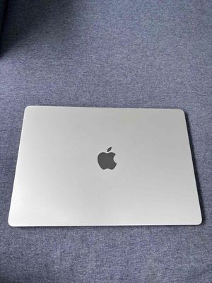 Macbook Air M2 15 inch 8GB/256GB Pin 94 zin đẹp938