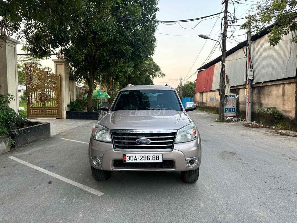 Ford Everet sx 2009. Mua bán Ô tô tại Quận Cầu Giấy Hà Nội được đăng bởi Chi Chi hình 1