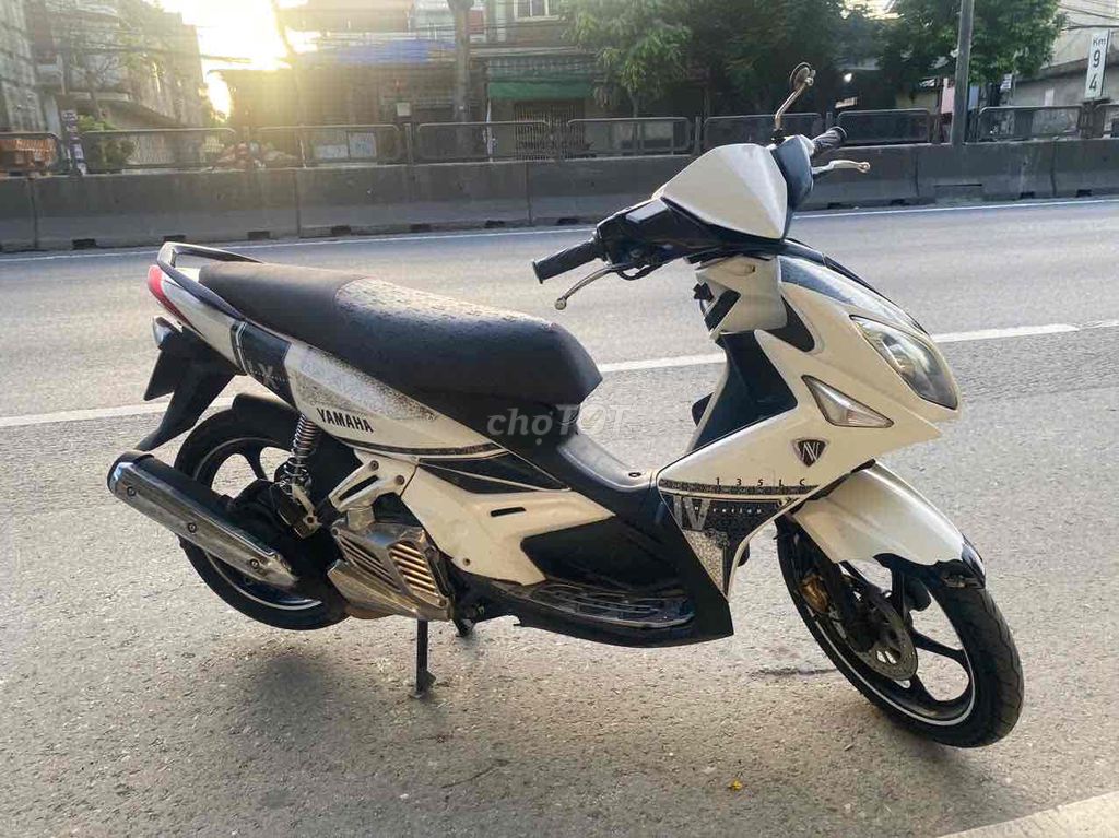 Novo lx êm chất đẹp như hình. Mua bán Xe máy tại Quận Hồng Bàng Hải Phòng được đăng bởi Ly  hình 4