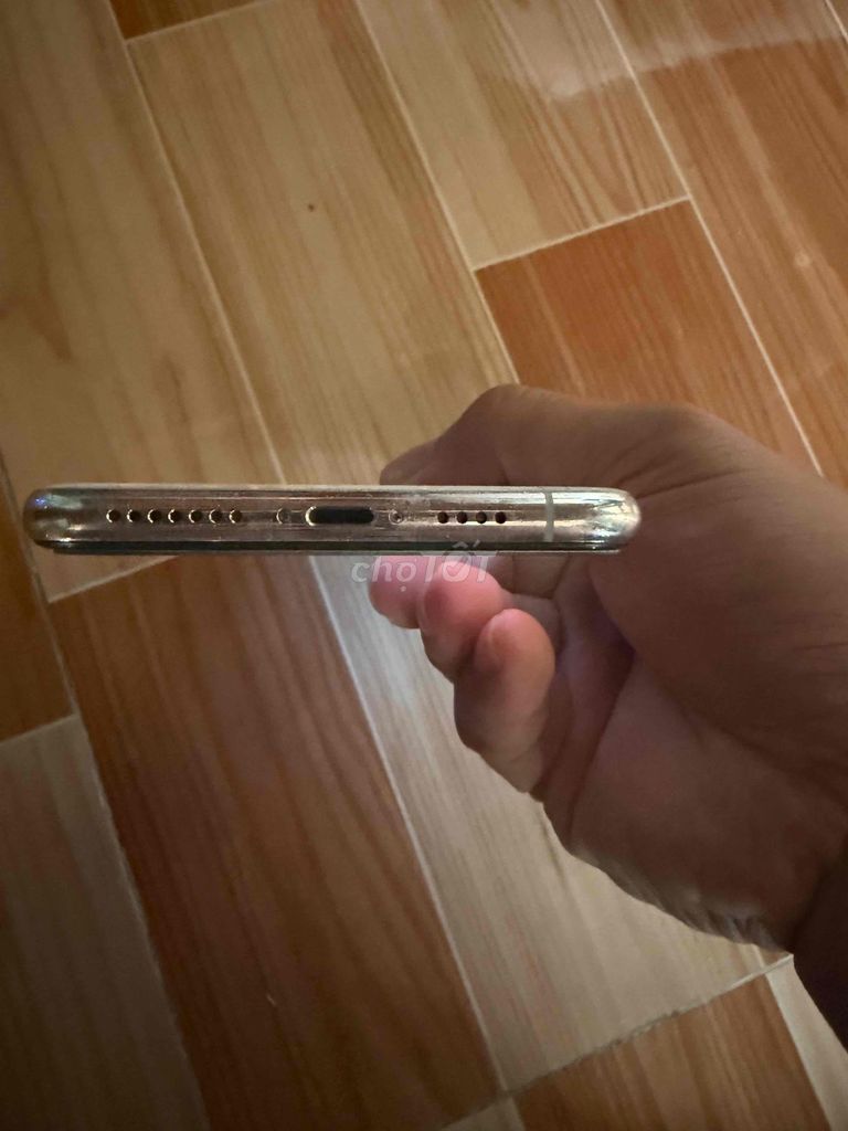 Apple iPhone XS Max Trắng Nứt màn hình. Mua bán Điện thoại tại Thị xã Tân Uyên Bình Dương được đăng bởi Tuấn hình 1