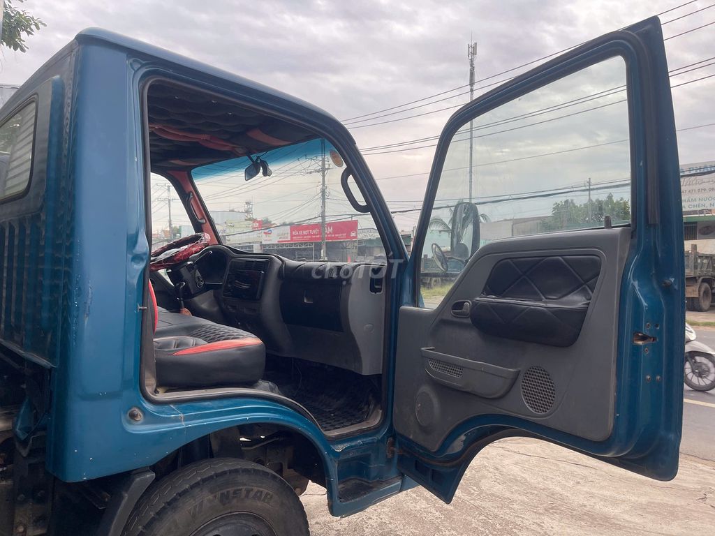 Kia K3000s 2012 thùng kín chất rin mộc. Mua bán Xe tải, xe ben tại Huyện Tân Phú Đồng Nai được đăng bởi Salon AUTO THÀNH TRUNG Đồng Nai hình 8