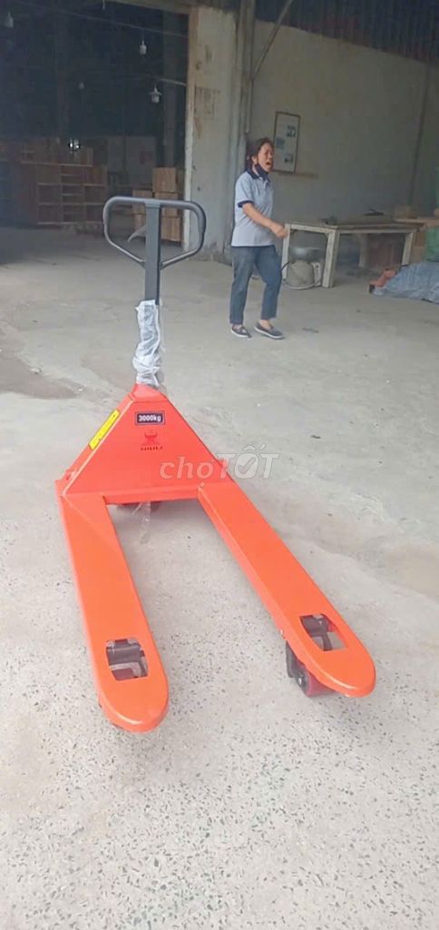 THANH LÝ XE NÂNG TAY 3 TẤN TỒN SỐ LƯỢNG LỚN. Mua bán Đồ chuyên dụng, Giống nuôi trồng tại Huyện Bình Xuyên Vĩnh Phúc được đăng bởi xenangcongnghiep hình 1