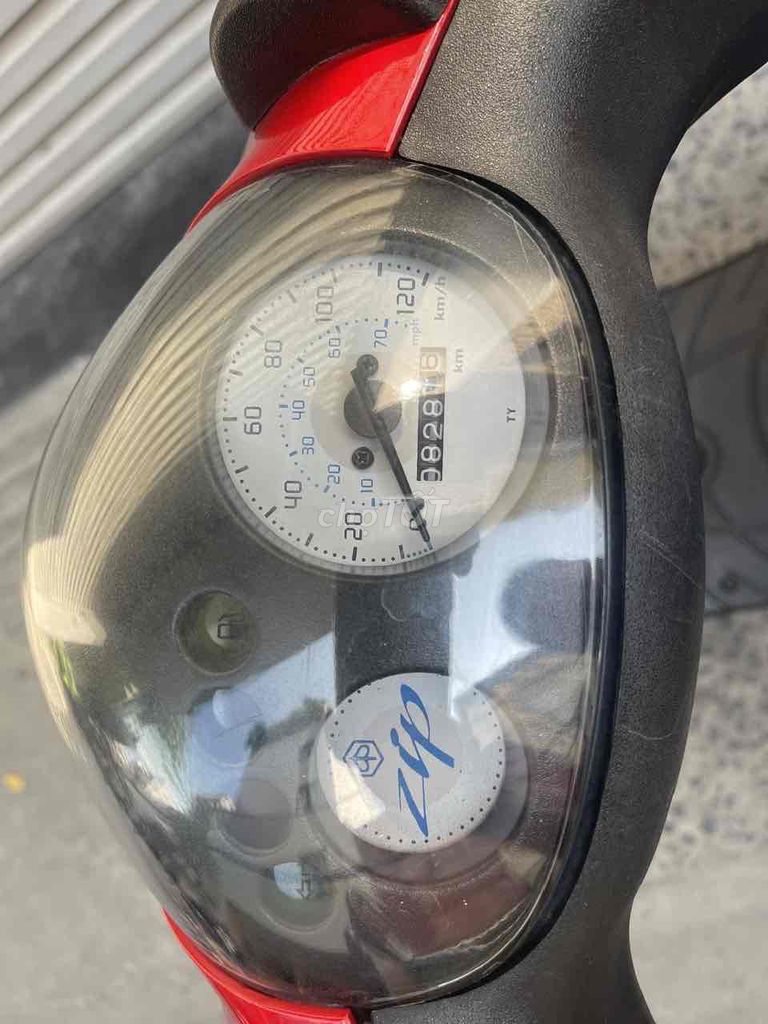 BÁN XE ZIP PIAGGIO CÒN CHẠY TỐT. Mua bán Xe máy tại Quận 1 Tp Hồ Chí Minh được đăng bởi Tr Lan Anh hình 4