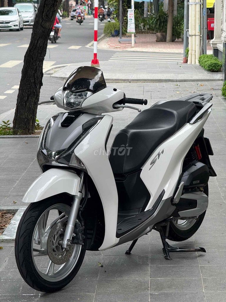 SH 150i 2019 TRẮNG BSTP. Mua bán Xe máy tại Thành phố Thủ Đức Tp Hồ Chí Minh được đăng bởi Vũ Vũ hình 5