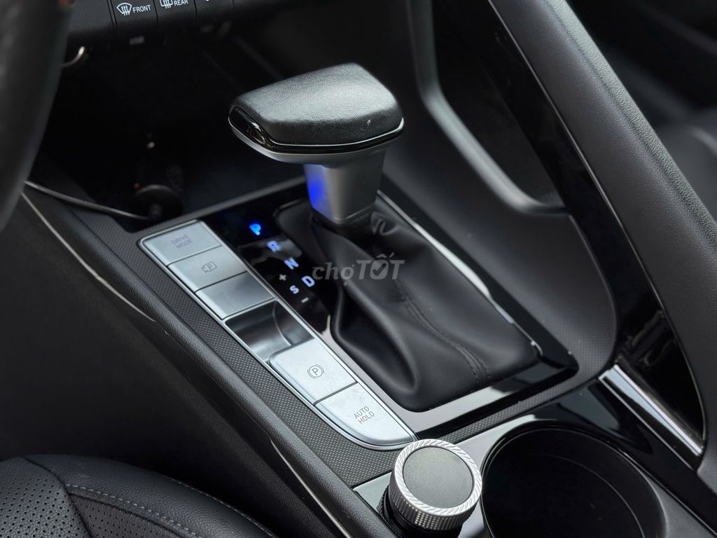 Hyundai Elantra 2023 1.6 AT. Mua bán Ô tô tại Quận Cái Răng Cần Thơ được đăng bởi Ngọc Carpla Cần Thơ Chuyên mua bán ô tô qua sử dụng hình 17