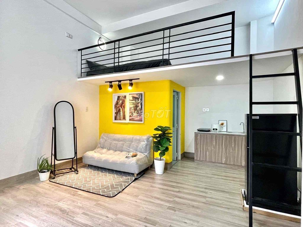 Căn Hộ_Duplex_Full Nội Thất_Gác Rộng_Cửa Sổ_Hầm Xe Lớn_An Ninh Tốt