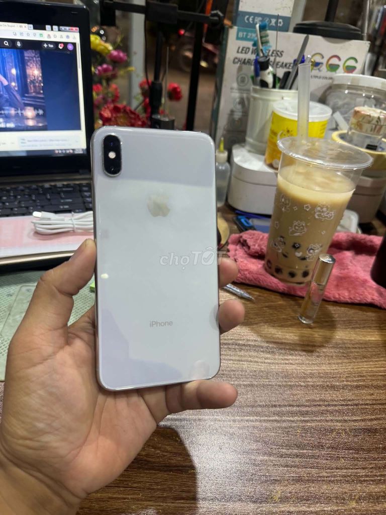 Apple iPhone XS Max 256GB Trắng. Mua bán Điện thoại tại Thành phố Biên Hòa Đồng Nai được đăng bởi Duy Anh hình 1
