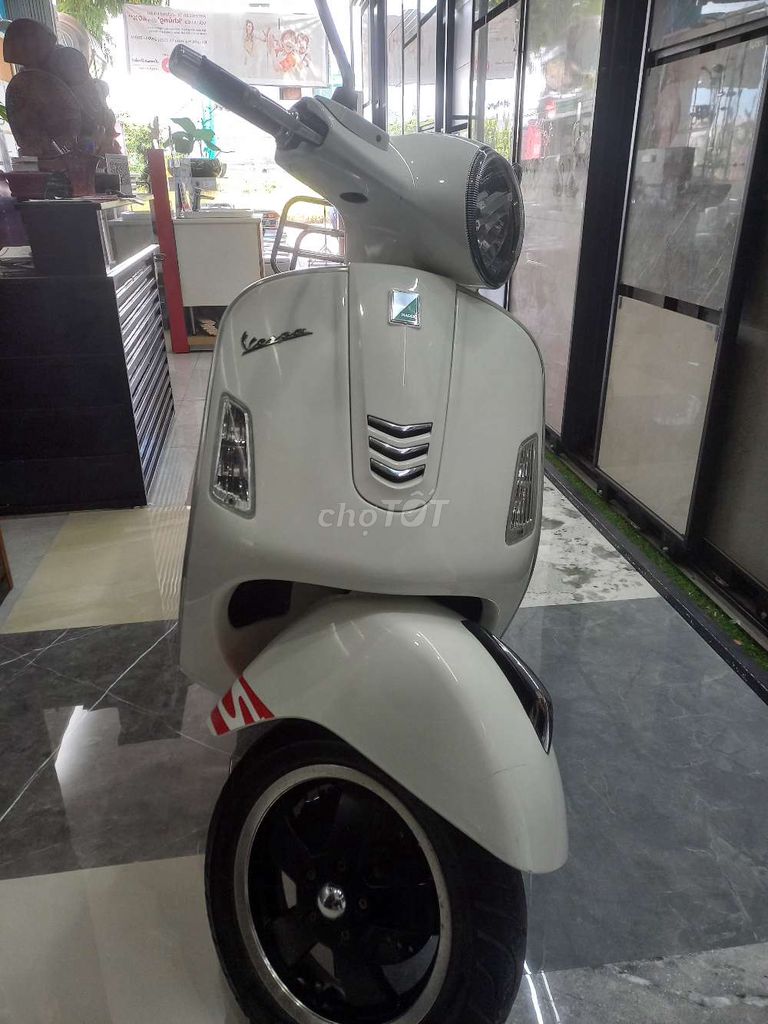 Bán xe chính chủ VESPA 125cc đời 2016. Mua bán Xe máy tại Quận Cẩm Lệ Đà Nẵng được đăng bởi Bình hình 1