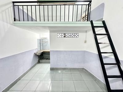CHO THUÊ PHÒNG TRỌ GÁC CAO CỰC THOÁNG NGAY NGÃ TƯ THỦ ĐỨC