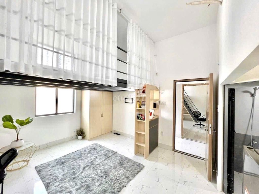 Cho Thuê Căn Hộ Duplex Nằm Ngay Văn Lang Cơ Sở 3