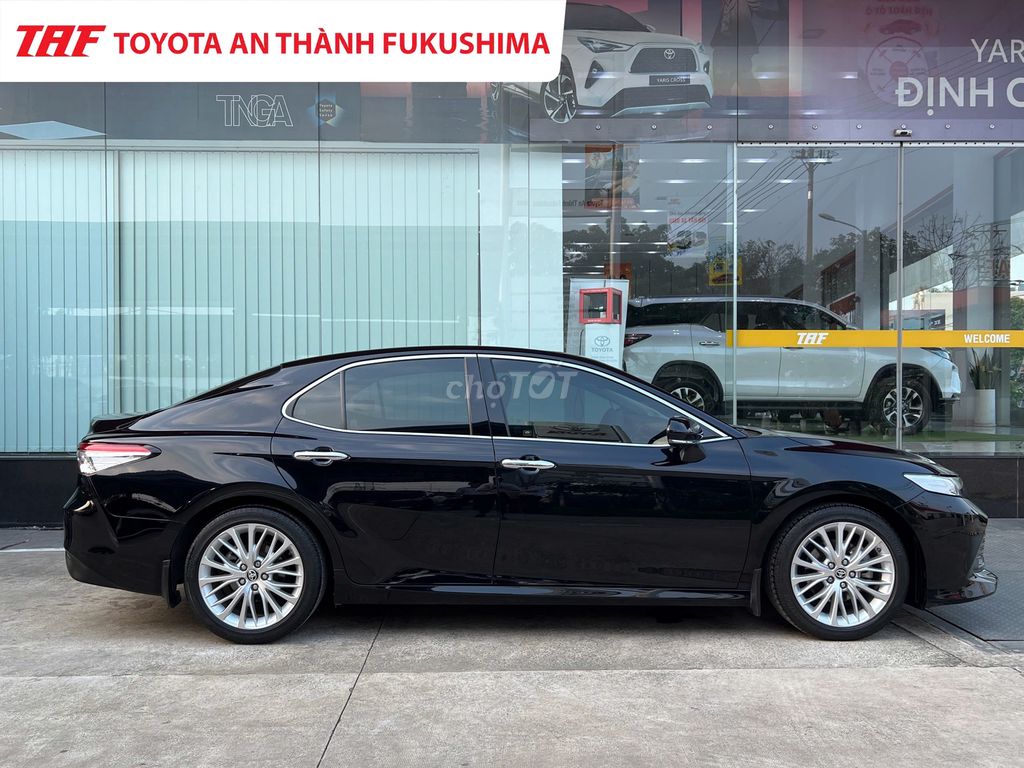 Toyota Camry 2020 2.5Q - 44345 km