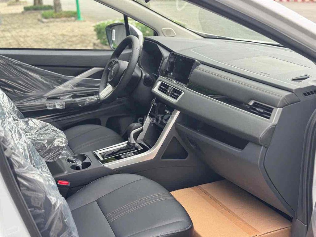 Xpander Premium Chỉ 130 nhận xe tháng 9tr. Mua bán Ô tô tại Quận 1 Tp Hồ Chí Minh được đăng bởi Nhi Mitsubishi Q1 hình 2