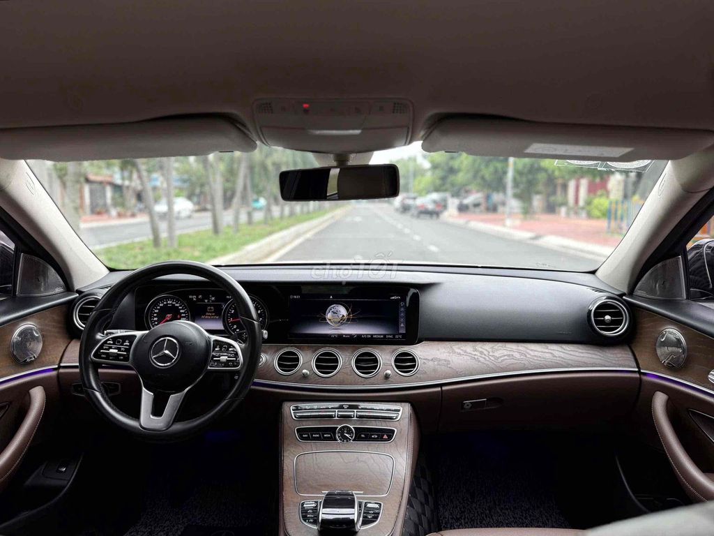 Mercedes Benz E 200 Pre-FL model 2020. Mua bán Ô tô tại Quận 8 Tp Hồ Chí Minh được đăng bởi Khoa nguyễn hình 10