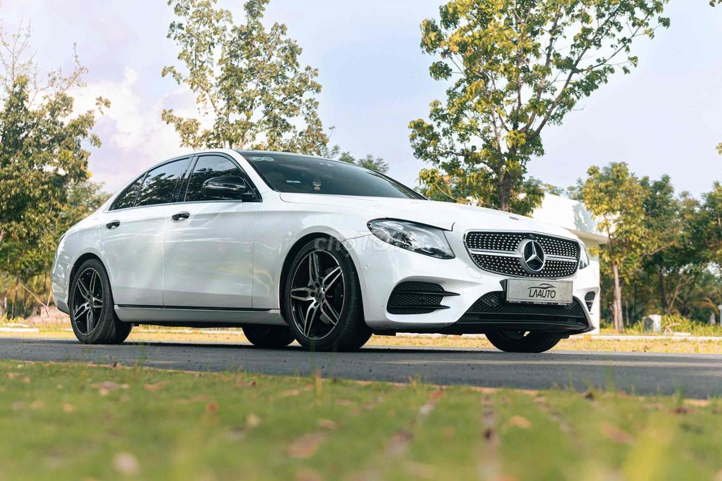 Mercedes Benz E Class 2019 E200 Sport - 40000 km. Mua bán Ô tô tại Quận 7 Tp Hồ Chí Minh được đăng bởi TrầnKimLA hình 1