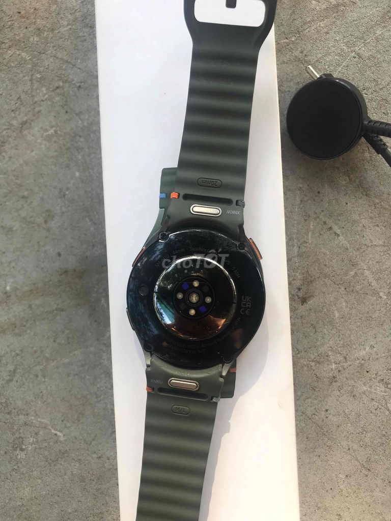 Samsung Galaxy Watch7 43mm Xanh rêu Mới. Mua bán Thiết bị đeo thông minh tại Huyện Tân Châu Tây Ninh được đăng bởi Tuấn hình 1