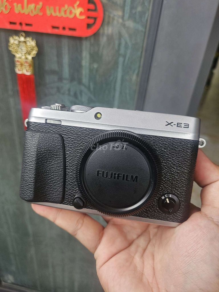 Máy ảnh Fujifilm X-E3 Bạc. Mua bán Máy ảnh, Máy quay tại Thành phố Nha Trang Khánh Hòa được đăng bởi Vũ Lê Quang hình 1