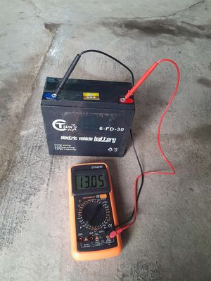 Binh ắc quy. Mua bán Đồ chuyên dụng, Giống nuôi trồng tại Huyện Thái Thụy Thái Bình được đăng bởi Xang 