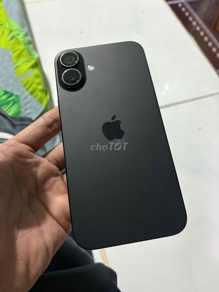 iPhone 16 Plus Lock 128GB Đen zin đẹp có gl. Mua bán Điện thoại tại Quận 12 Tp Hồ Chí Minh được đăng bởi Thành Tâm  hình 1