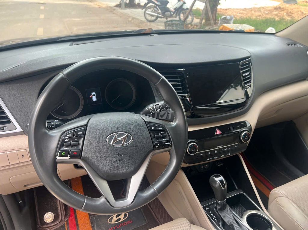 Hyundai Tucson 2018 2.0 AT Diesel Spec - 86000 km. Mua bán Ô tô tại Quận Hà Đông Hà Nội được đăng bởi Vinh  hình 11