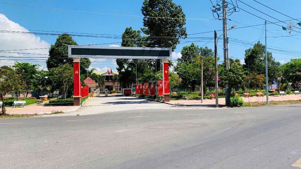 Bán 250m2 đất trục chính trụ sở Ủy Ban Thị Trấn Phước Hải. Mua bán Đất tại Huyện Đất Đỏ Bà Rịa - Vũng Tàu được đăng bởi Trần Thị Thơm hình 2