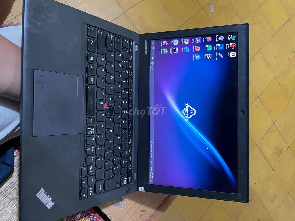 Laptop lenovo x240 mình ít đung cần bán lại. Mua bán Laptop tại Quận Bình Tân Tp Hồ Chí Minh được đăng bởi Phạm Nguyễn Tuấn Đạt hình 1