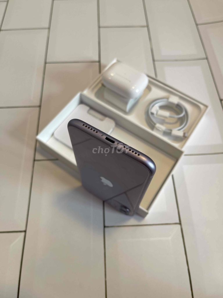iPhone 11 128GB Tím QTế Đẹp 99% Xài Kĩ Có Bao Xài. Mua bán Điện thoại tại Quận Gò Vấp Tp Hồ Chí Minh được đăng bởi Vượng Kim Phát hình 5