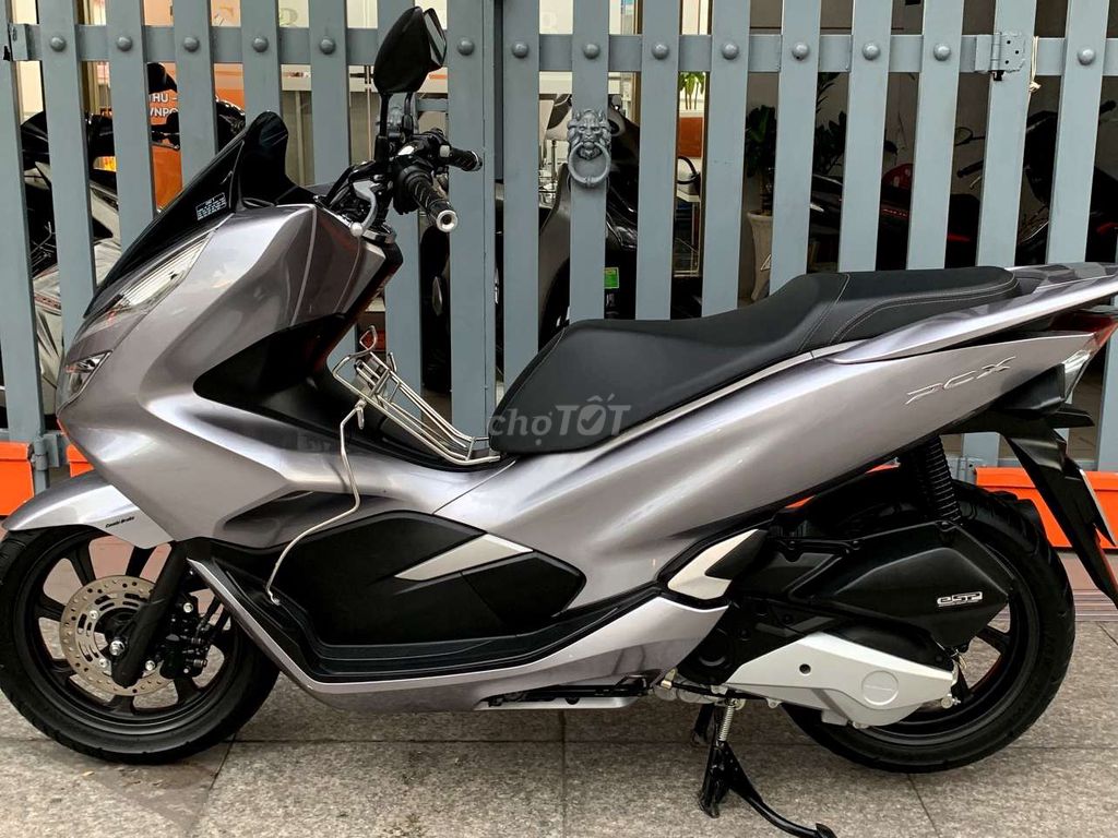 PCX 125 8/2019 SƯU TẦM 6,825KM BSTP CHÍNH CHỦ