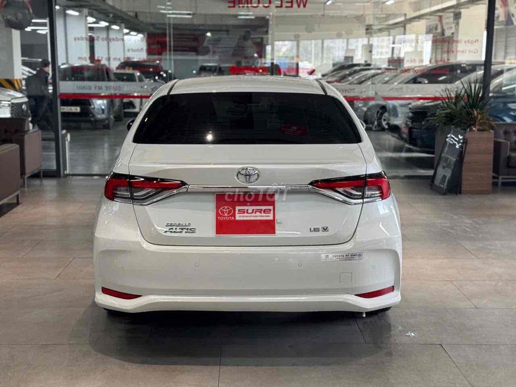 Toyota Corolla Altis 1.8V 2023 odo 2.8v cực chất. Mua bán Ô tô tại Quận Nam Từ Liêm Hà Nội được đăng bởi Đại lý Toyota Mỹ Đình hình 4