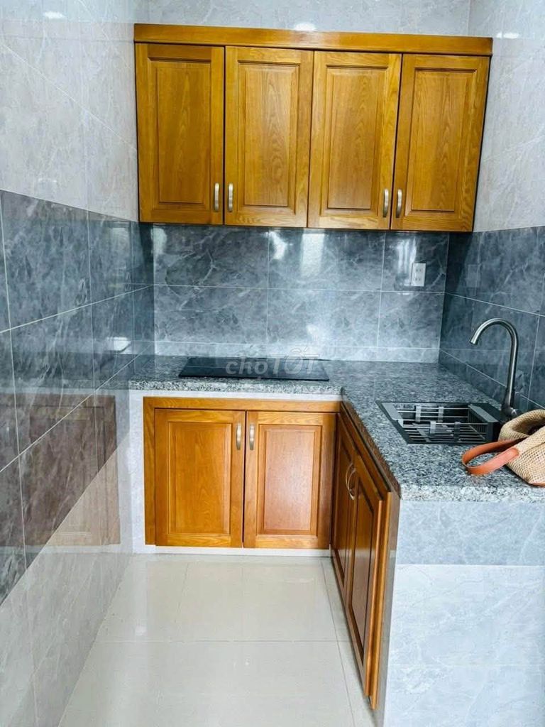 Собственник сдает в аренду мини-квартиру на 6,3 т.р.