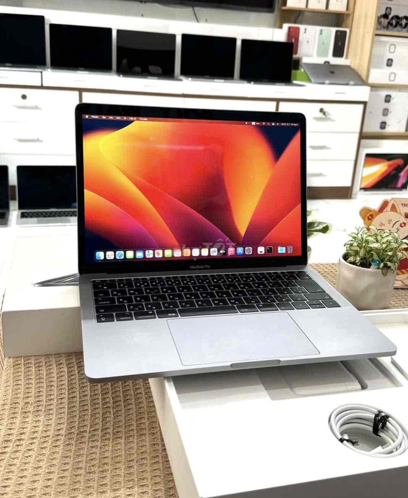 💻 MacBook Pro 2016 i5 13.3 inch 8GB/256GB Xám. Mua bán Laptop tại Quận Bình Tân Tp Hồ Chí Minh được đăng bởi POLY STORE APPLE hình 1