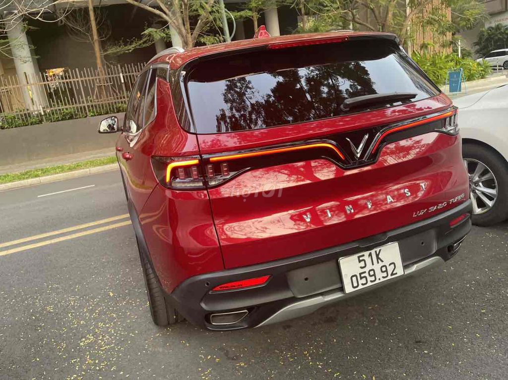 VinFast Lux SA2.0 2021 SA2.0 tiêu chuẩn - 24267 km. Mua bán Ô tô tại Quận Bình Thạnh Tp Hồ Chí Minh được đăng bởi Trinh RuBy hình 4