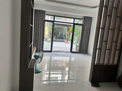 CHO THUÊ NHÀ NGUYÊN CÂN 4 TẦNG TẠI HIM LAM HÙNG VƯƠNG