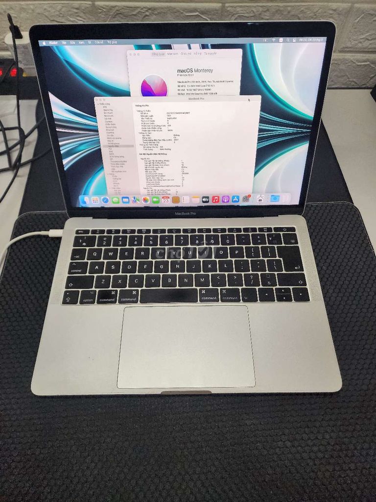 Macbook Pro 2016 i7/16/256 full chức năng