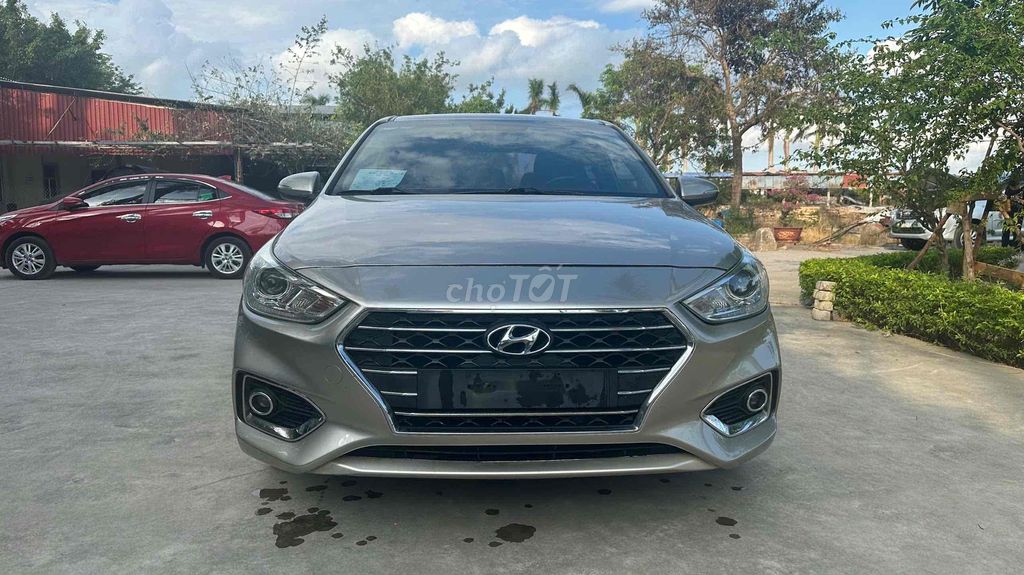 Hyundai Accent 2018 1.4 MT bản đủ hỗ trợ Bank