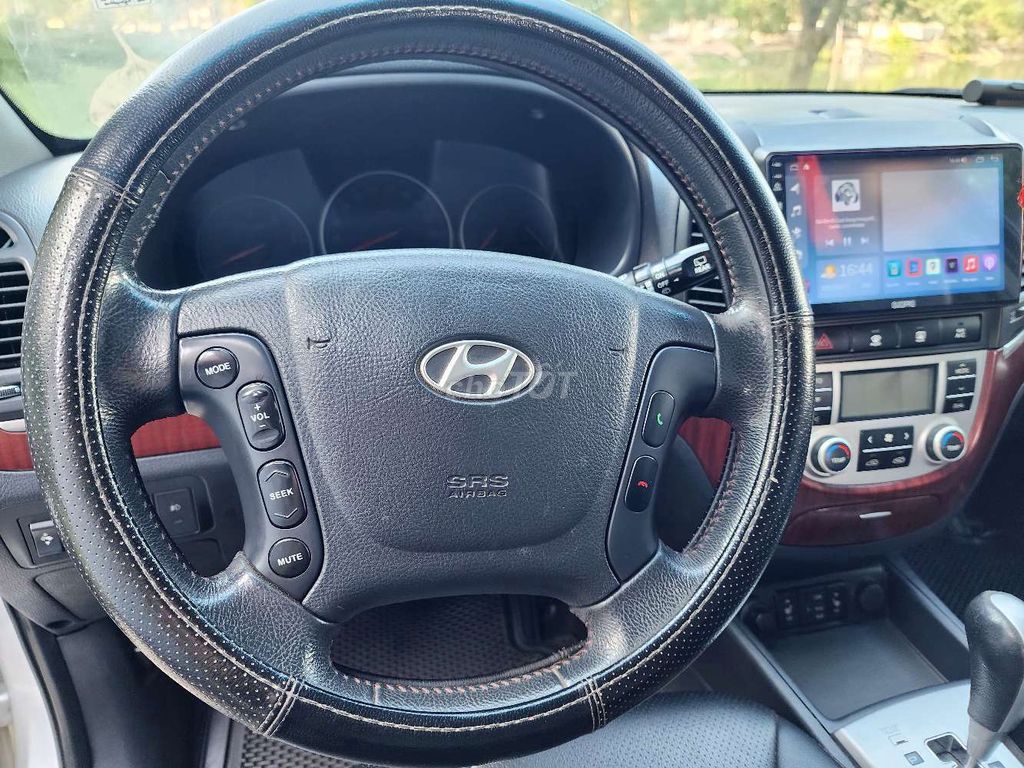 Huyndai SantaFe lăn bánh 2009 đẹp xuất sắc. Mua bán Ô tô tại Huyện Sóc Sơn Hà Nội được đăng bởi Thế Auto  hình 17