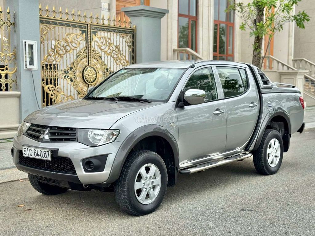 Triton 2014 MT . 4×4