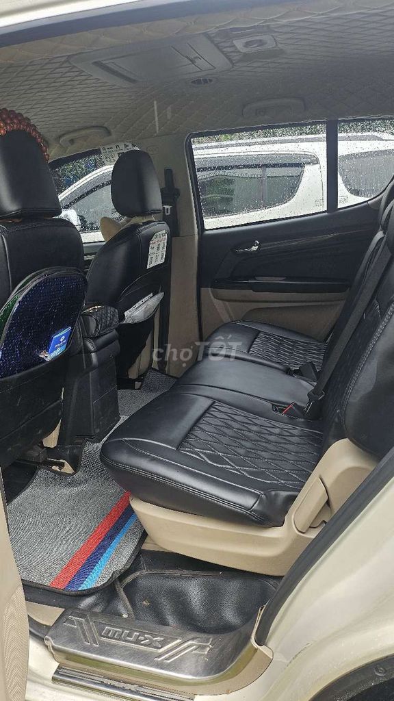 ISUZU MUX 2018. Mua bán Ô tô tại Thành phố Hội An Quảng Nam được đăng bởi Nguyễn quang hiếu hình 5