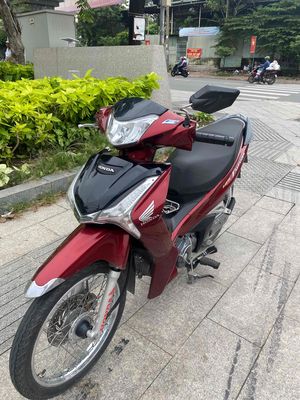 bán xe Chính chủ : Sang tên công chứng :. Mua bán Xe máy tại Quận 11 Tp Hồ Chí Minh được đăng bởi cá nhân 