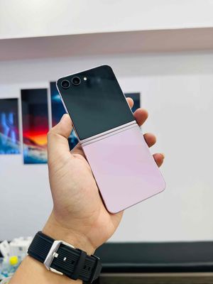 Samsung Z Flip 5 VN Pink 8/512GB siêu khủng ❤️. Mua bán Điện thoại tại Thành phố Biên Hòa Đồng Nai được đăng bởi KIM MOBILE BIÊN HÒA