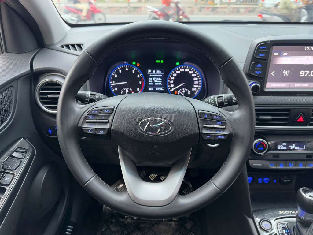 Hyundai Kona 2020 1.6 Turbo, màu đỏ, 21.000 km. Mua bán Ô tô tại Thành phố Thủ Đức Tp Hồ Chí Minh được đăng bởi Son Do hình 9