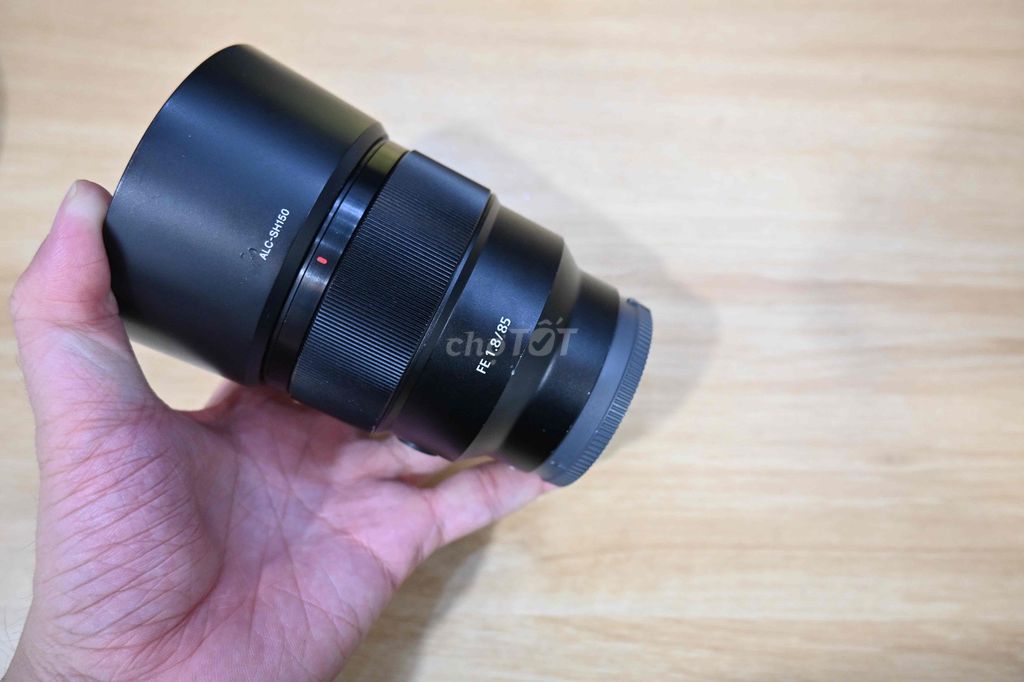 Ống kính Sony 85 F1.8 Đep. Mua bán Máy ảnh, Máy quay tại Quận Tân Bình Tp Hồ Chí Minh được đăng bởi Lê Thị Phương Thảo hình 1