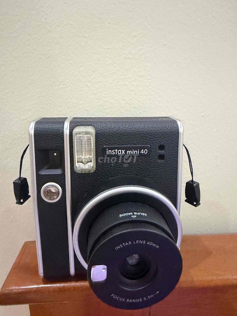 Máy ảnh Fujifilm Instax Mini 40 Đen 99%. Mua bán Máy ảnh, Máy quay tại Thành phố Cà Mau Cà Mau được đăng bởi Trịnh Ngân hình 1