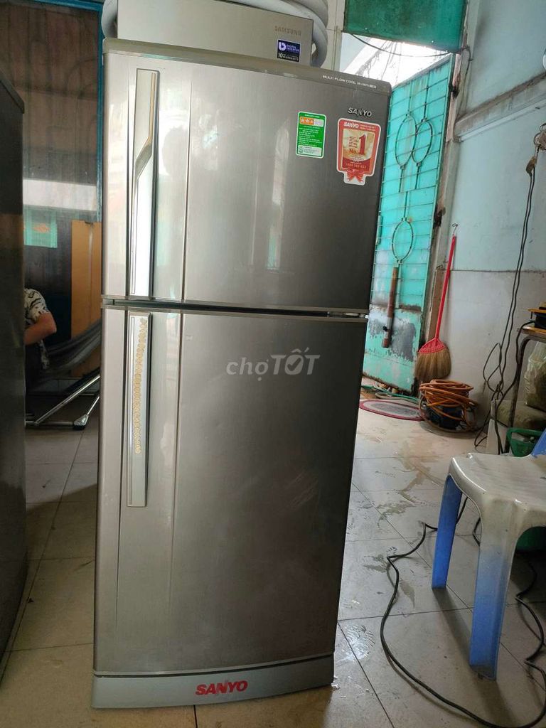 Tủ lạnh sanyo 165 lít